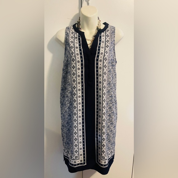Dalia Dresses & Skirts - Dalia Dress Women’s Blue & White Casual Shift Dress Sleeveless Tunic